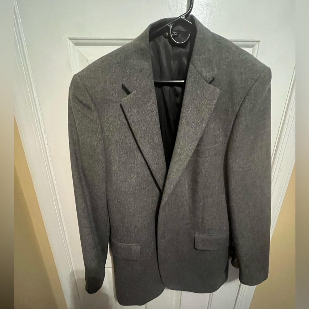 100% Canel Hair sports jacket.